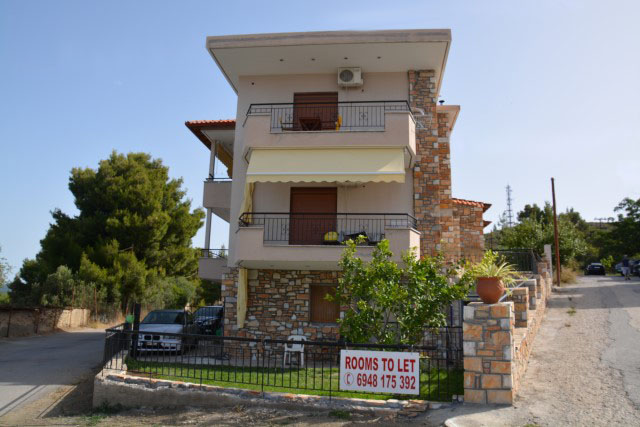 Sofis House - Neos Marmaras Rooms to let - Halkidiki - Apostolidou Sofia